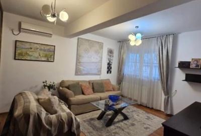 Apartament cu 2 camere decomandat în 13 Septembrie