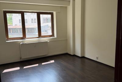 De Vanzare Apartament 4 Camere - Bld Uniri cu Fantani** - 5