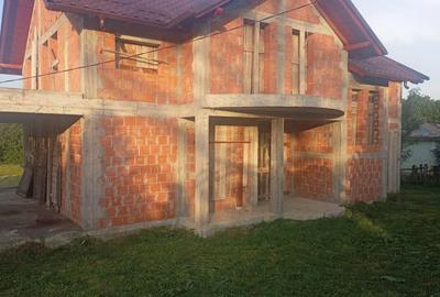 Casa noua cu etaj in Vorona - 1