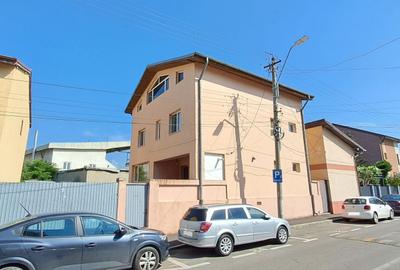 Casă individuală cu 5 camere în Brâncoveanu