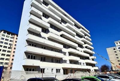 INCHIRIEZ APARTAMENT 2 CAMERE LUX  80 mp utili - 1