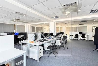 Birou, de 201 mp, în Hipodrom 2