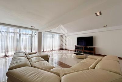 Casa de lux cu 5 camere, 4 bai, piscina privata , zona Aradului - 3