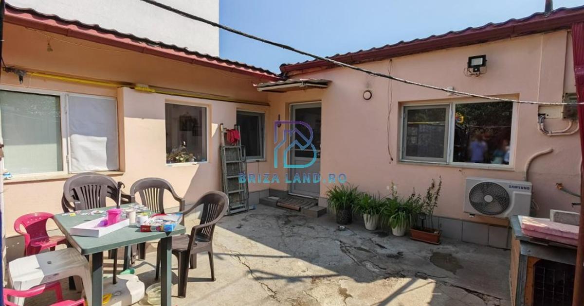 Piata Chibrit, casa 3 camere, 2 bai, suprafata 90mp, teren 152mp