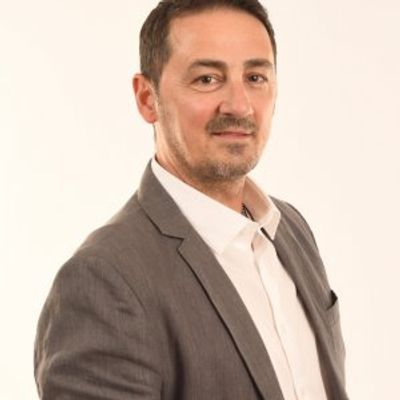 MR. EXCLUSIVITATE PREMIER SATU MARE