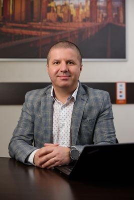 SC IMOBCLASIC IDEAL SRL Targoviste