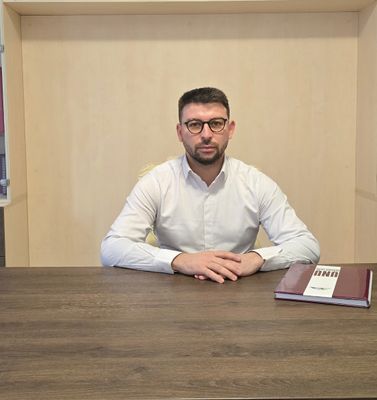 UNU IMOBILIARE