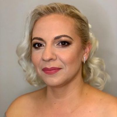 EXPERTI IMOBILIARI SI ASOCIATII S.RL.