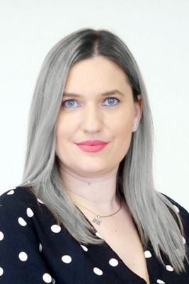  Ramona Perja