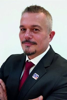 NEW ERA COMPANIA DE IMOBILIARE