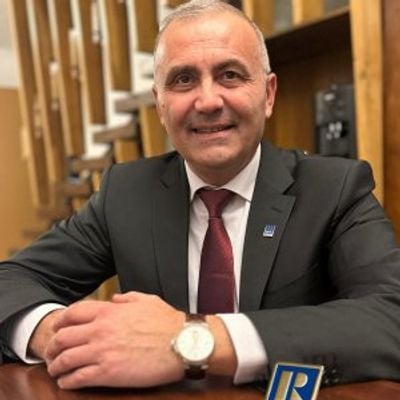 Gabriel Arteni - Realtor
