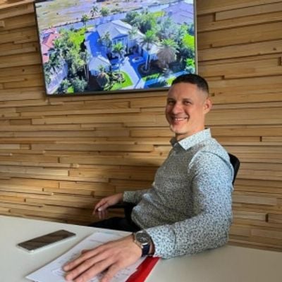 SENZI IMOBILIARE KRONSTADT