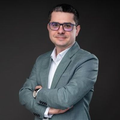 Razvan Teodorescu