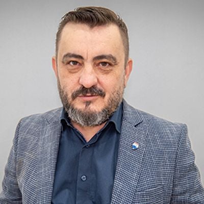 Adrian Dumitru