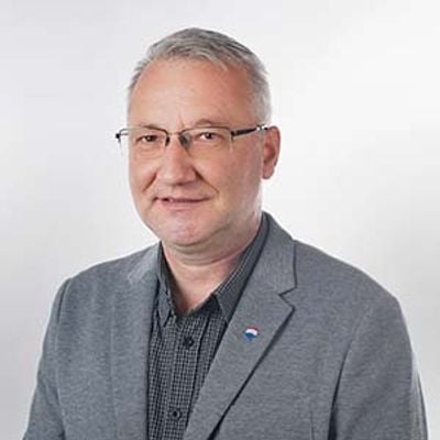  Adrian Simion