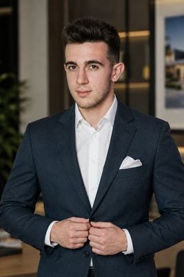 Darios Rostami