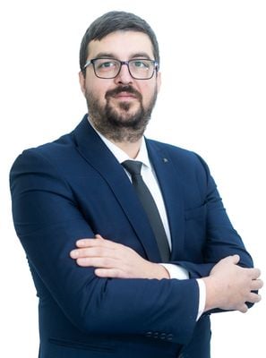Imobiliare BAYZA