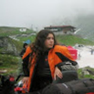 Elena Irsa