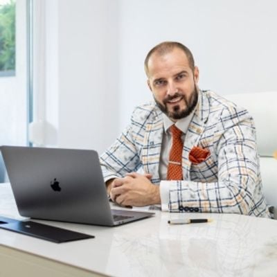 ARES FRANCIZA IMOBILIARA