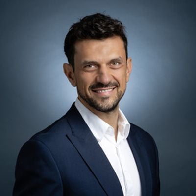 CROSSPOINT REAL ESTATE