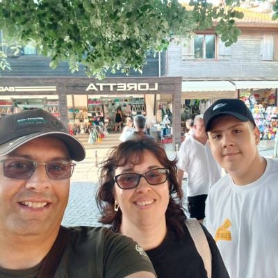 corneliasoare77@yahoo.com