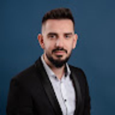 Blidaru Mihnea