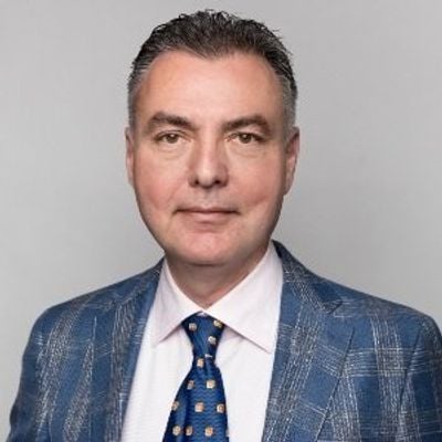 NEW ERA COMPANIA DE IMOBILIARE