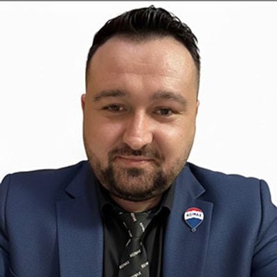 REMAX EXCELLENCE