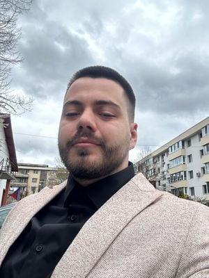 D & D ADVERTISING CO SRL