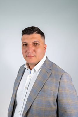 TOWER REAL ESTATE GROUP SRL