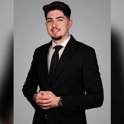 TOWER REAL ESTATE GROUP SRL