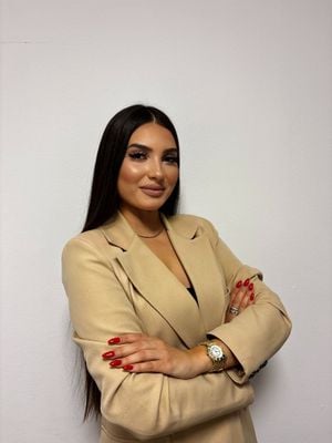 Dodu Denisa