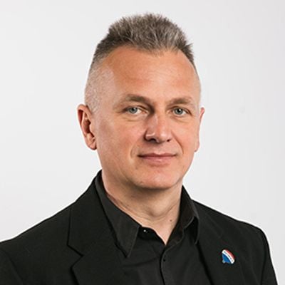 RE/MAX DYNAMIC