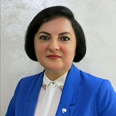 Elena Dobre