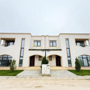 Casă cu 5 camere cu Teren 304 Mp în Berceni