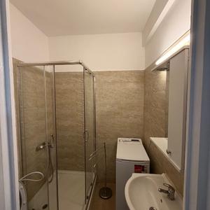 Apartament cu 2 camere semidecomandat în Gara de Nord