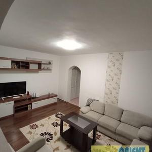 Apartament cu 2 camere semidecomandat în Tomis III