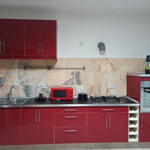 Casă individuală cu 5 camere cu Teren 500 Mp în Brănești