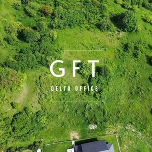 Teren de 900 mp, în Est