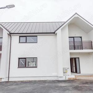 Casă cu 3 camere în Central