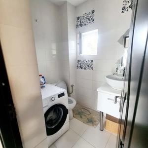 Apartament cu 3 camere în Nicolae Bălcescu