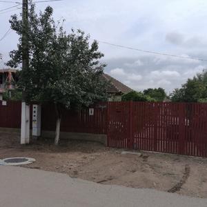 Casă individuală cu 3 camere în Cerăt