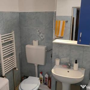 Garsonieră decomandată în Bartolomeu