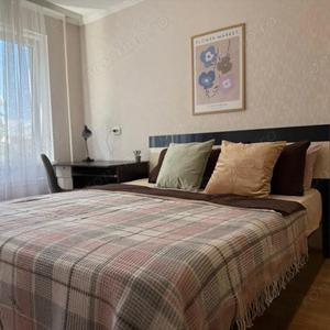 Garsonieră decomandată în Girocului