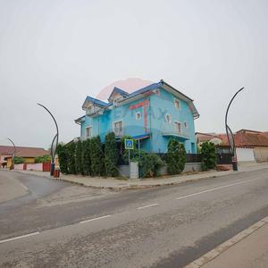 Spațiu comercial, de 265 mp, în Sânmartin