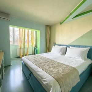 Apartament cu 3 camere decomandat în Bucovina