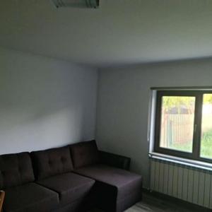 Casă cu 3 camere cu Teren 1300 Mp în Central