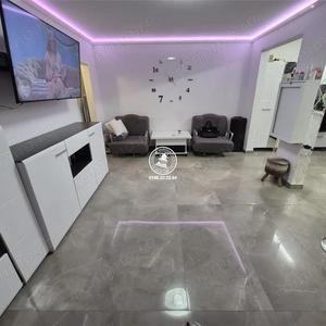 Apartament cu 3 camere semidecomandat în Alexandru cel Bun