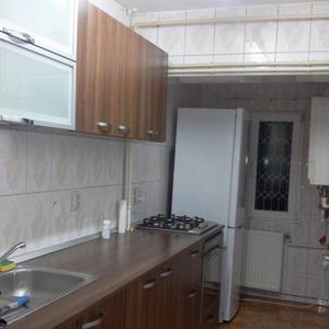 Garsonieră decomandată în Militari