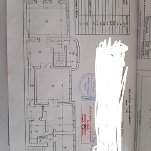 Apartament cu 4 camere semidecomandat în Iancului